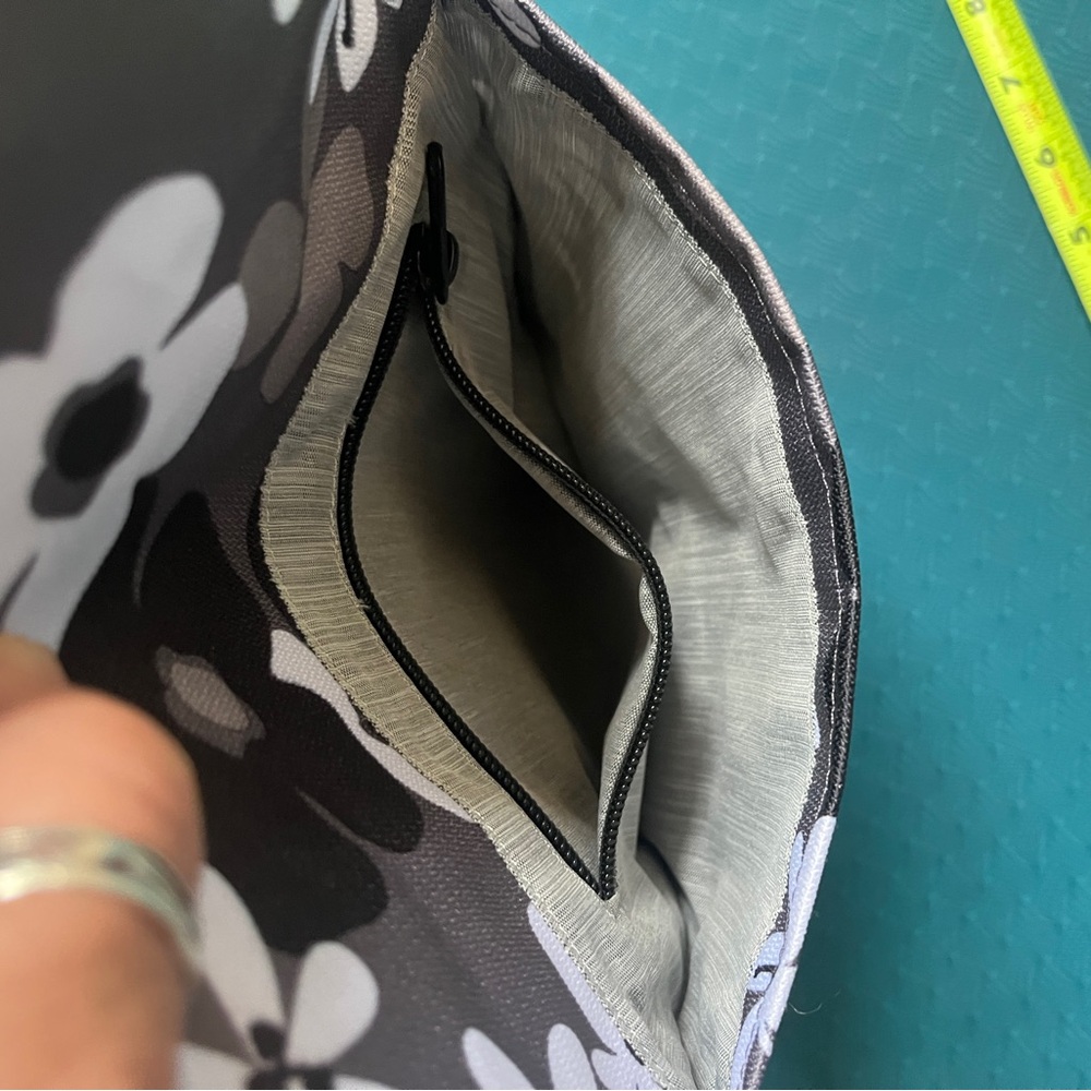Sherpani Black and Gray Floral Crossbody Bag - Picture 9 of 12